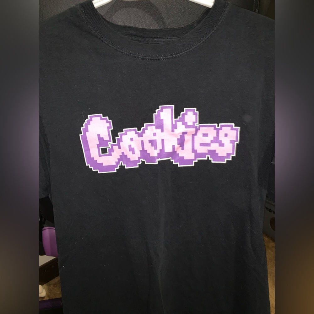 Cookie shirt.